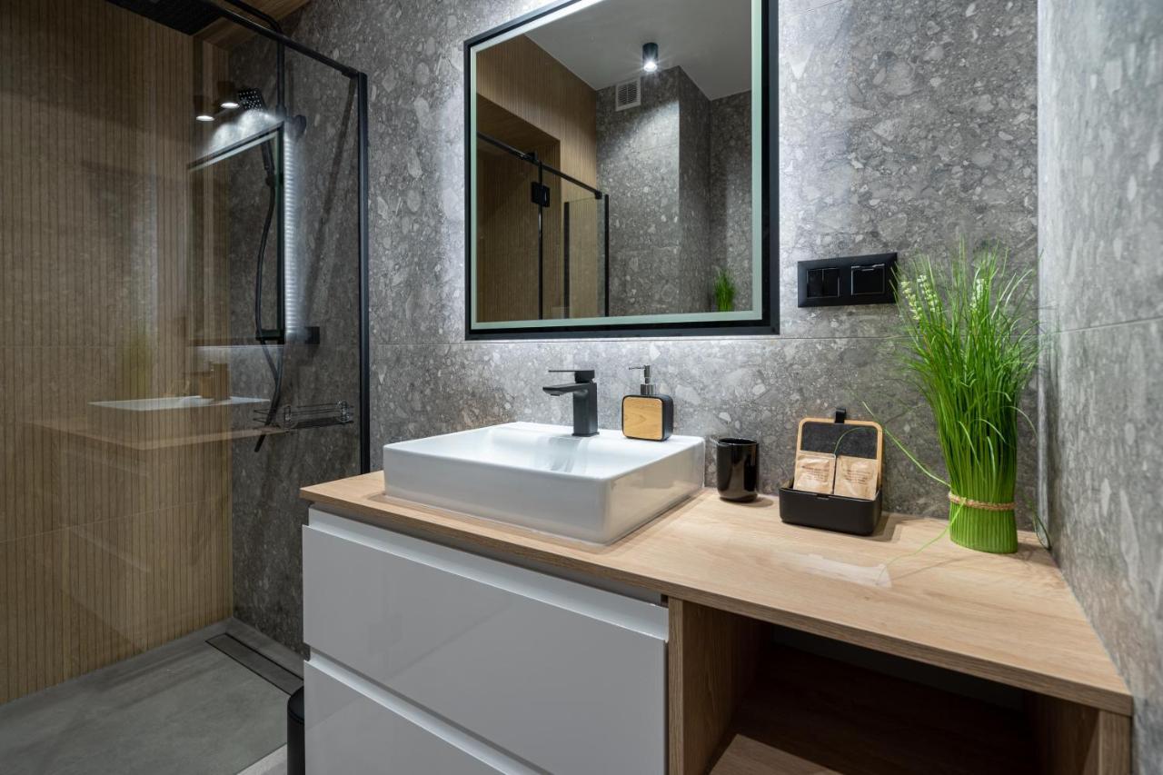 Apartament No82 Yellow Holiday Home זאטור מראה חיצוני תמונה