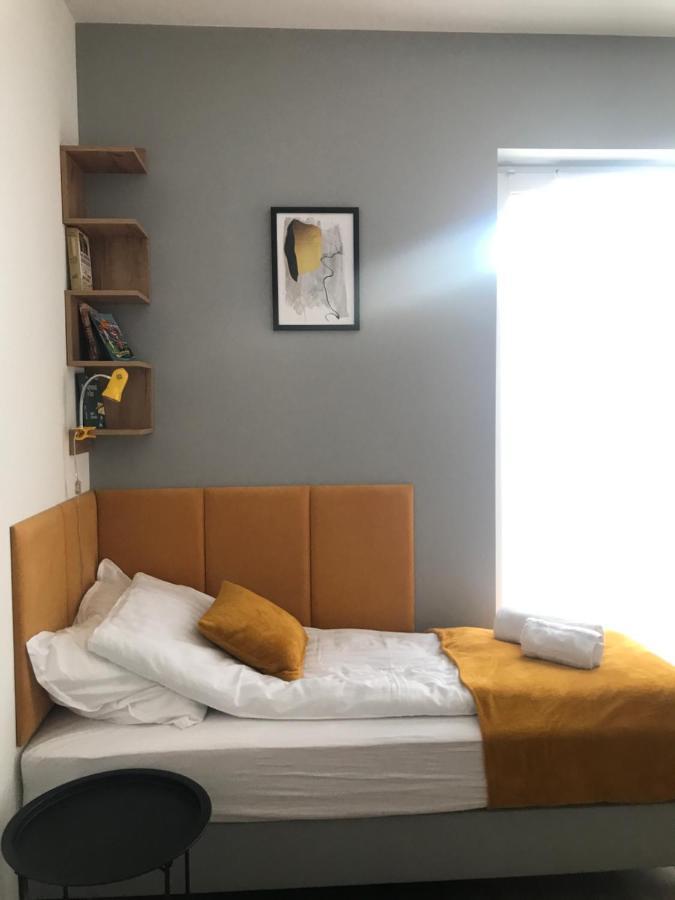 Apartament No82 Yellow Holiday Home זאטור מראה חיצוני תמונה