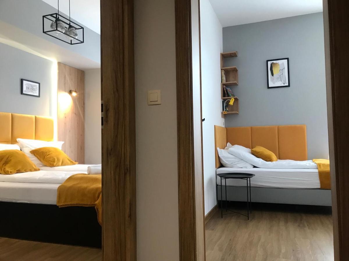 Apartament No82 Yellow Holiday Home זאטור מראה חיצוני תמונה