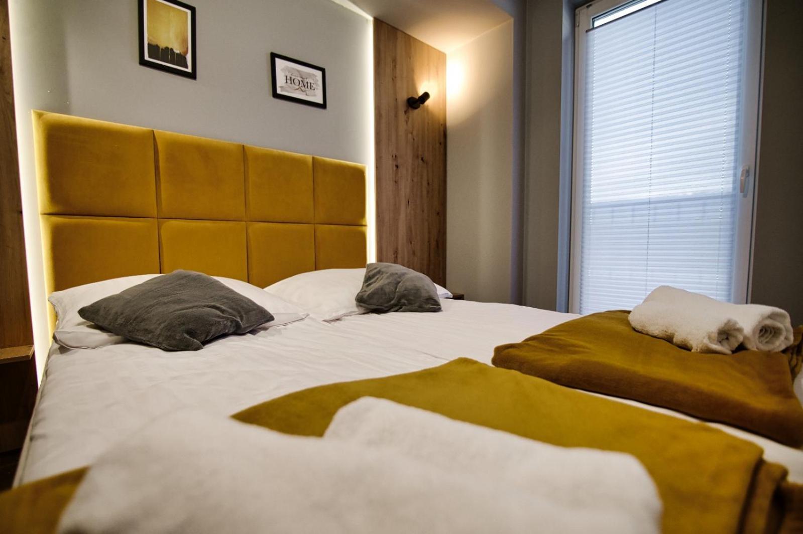 Apartament No82 Yellow Holiday Home זאטור מראה חיצוני תמונה