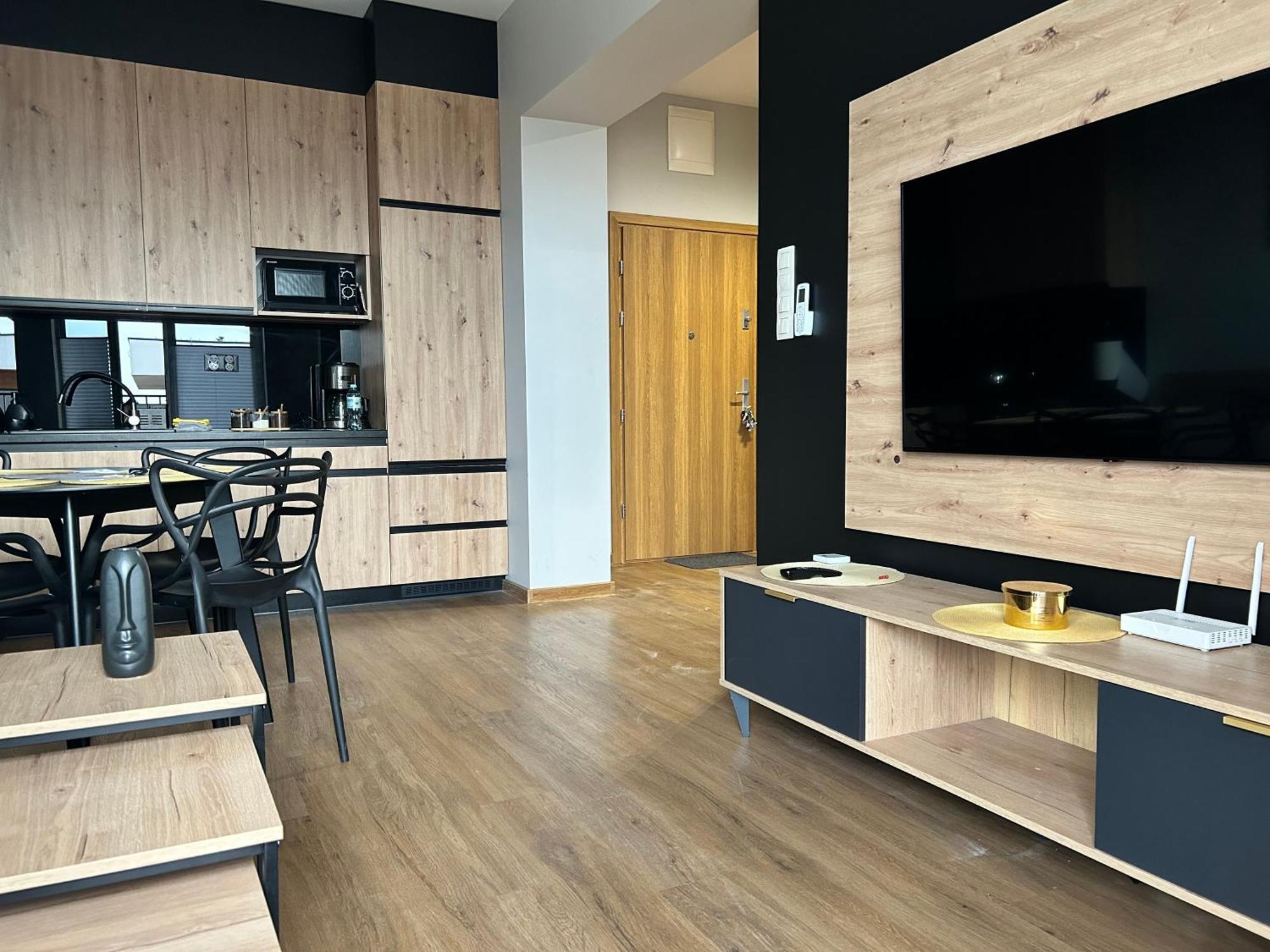 Apartament No82 Yellow Holiday Home זאטור מראה חיצוני תמונה